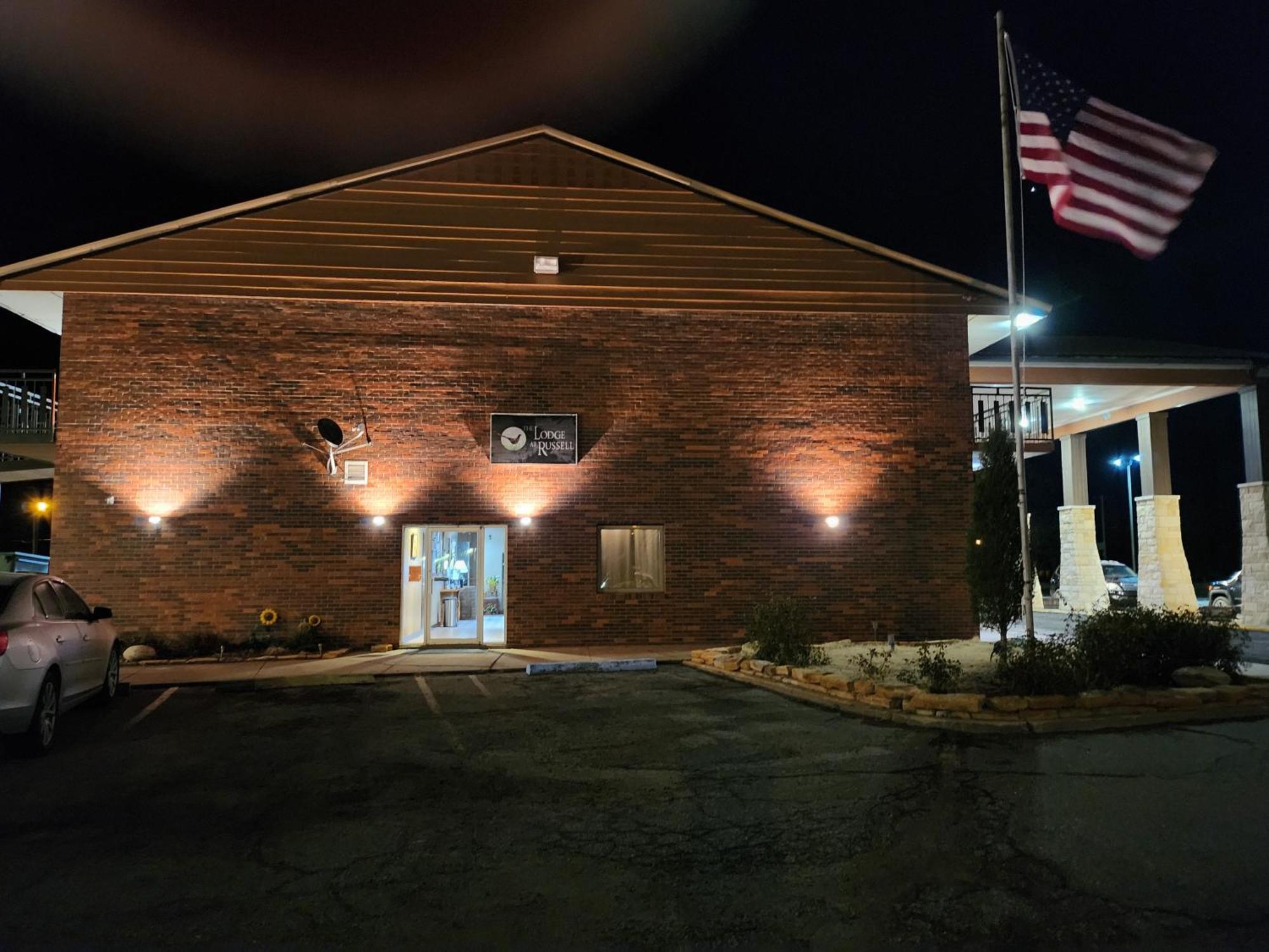 The Lodge At Russell - Russell Inn Exterior foto